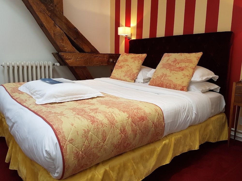 Hotel Kyriad Saumur Superior Double Room 2