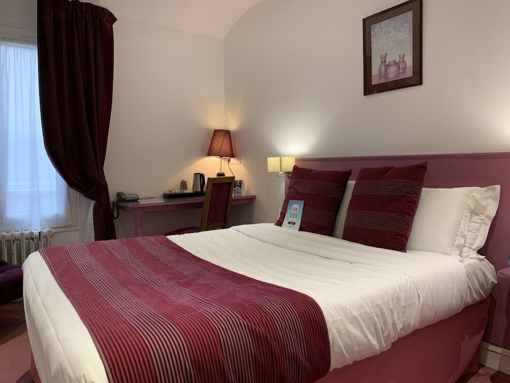 Hotel Kyriad Saumur Classic Double Room 7
