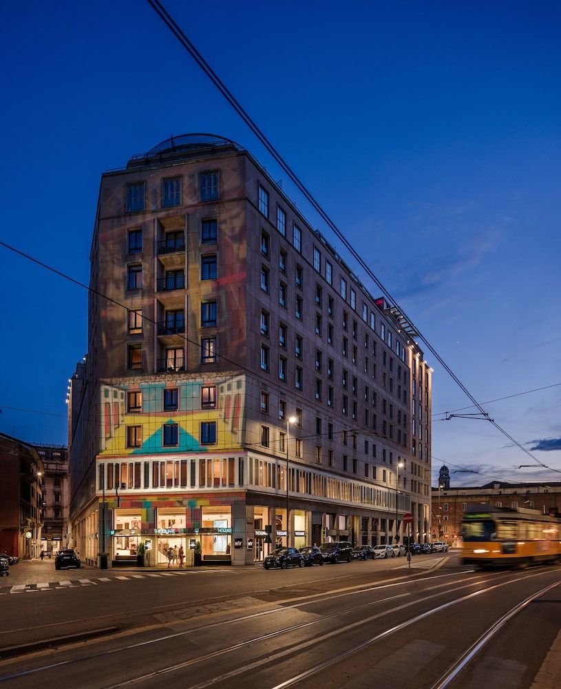 undefined The Square Milano Duomo - Preferred Hotels & Resorts 3