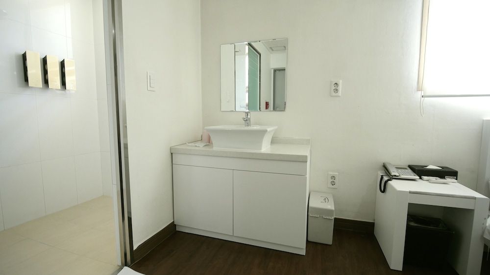 Residence Mumum Hotel Standard Double Room 8