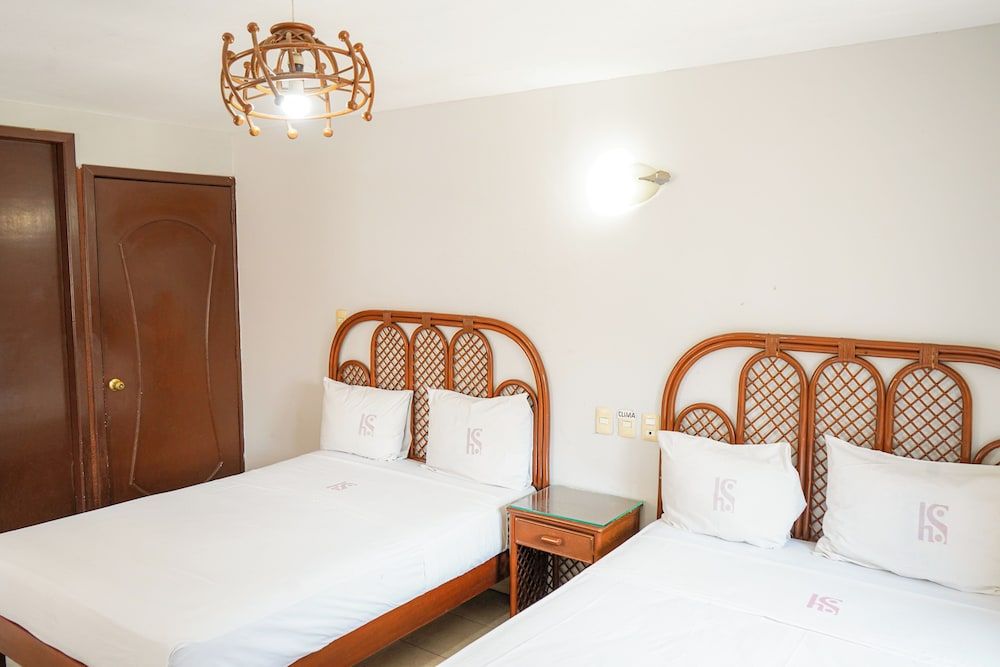 Standard Twin Room, 2 Double Beds