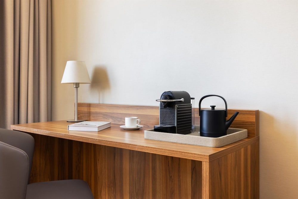 NH Zandvoort Standard Quadruple Room (View) 10