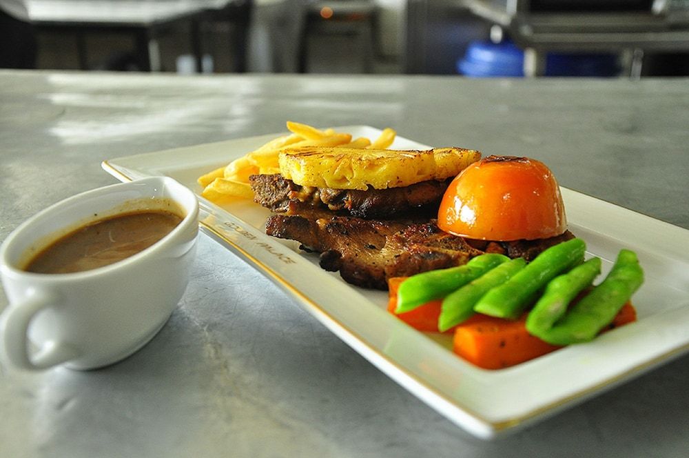 undefined Hotel Sapphire 6