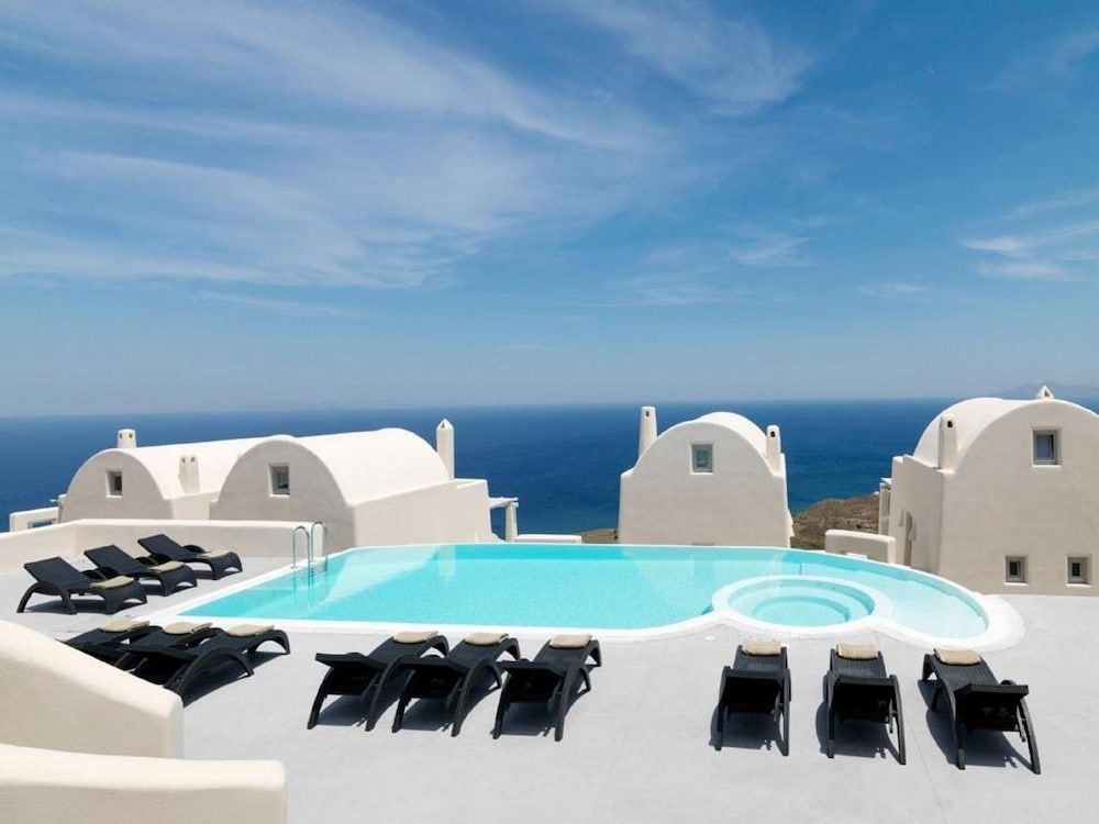 undefined Dome Santorini Resort & Spa 8