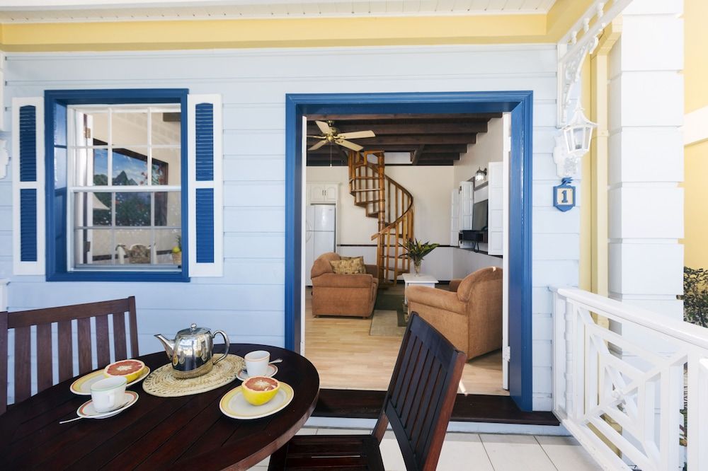 Villa Beach Cottages Honeymoon Villa, Balcony, Sea View