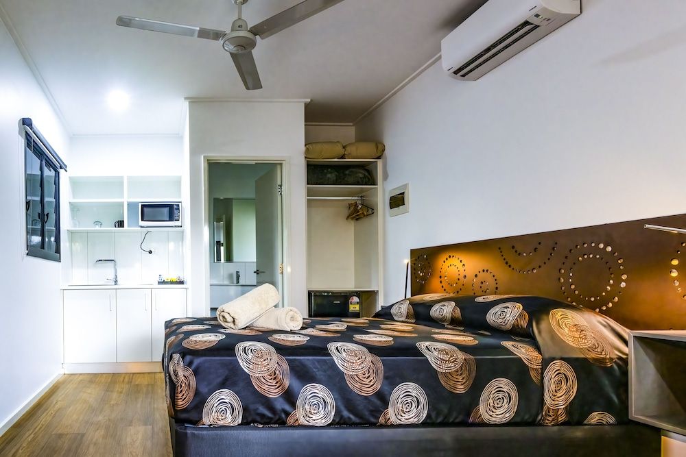 Aurora Kakadu Lodge Queen Bungalow