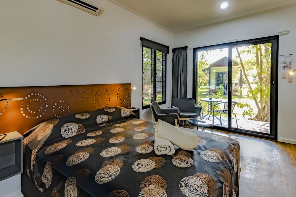 Aurora Kakadu Lodge Queen Bungalow 2