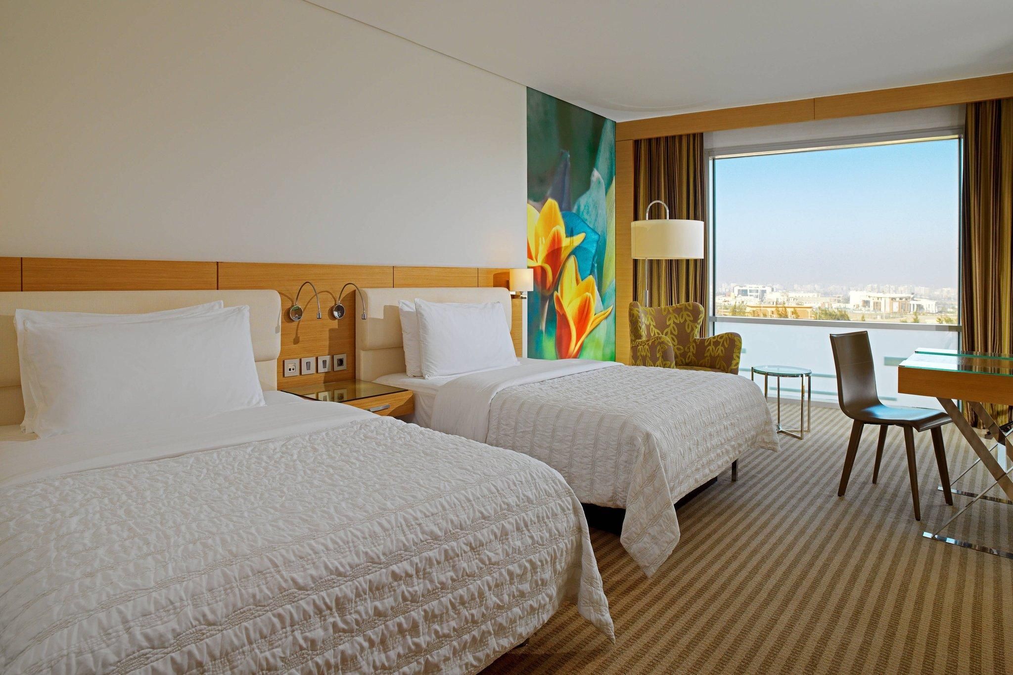 Le Méridien Cairo Airport Deluxe Room, Twin, Deluxe Guest room, 2 Queen