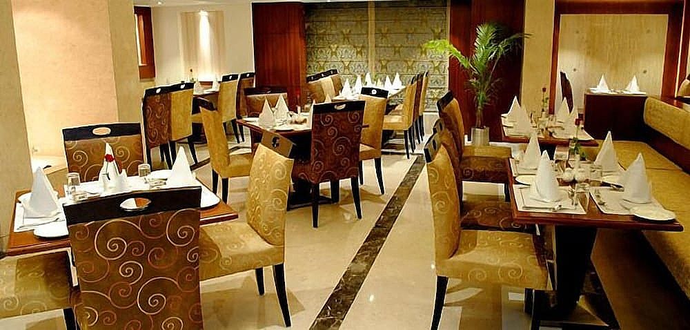 undefined Hotel Libra 8