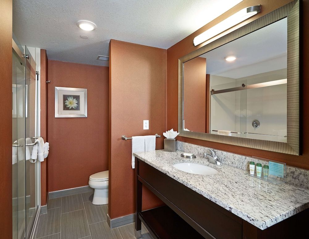 undefined Hampton Inn by Hilton Calgary Airport North 10