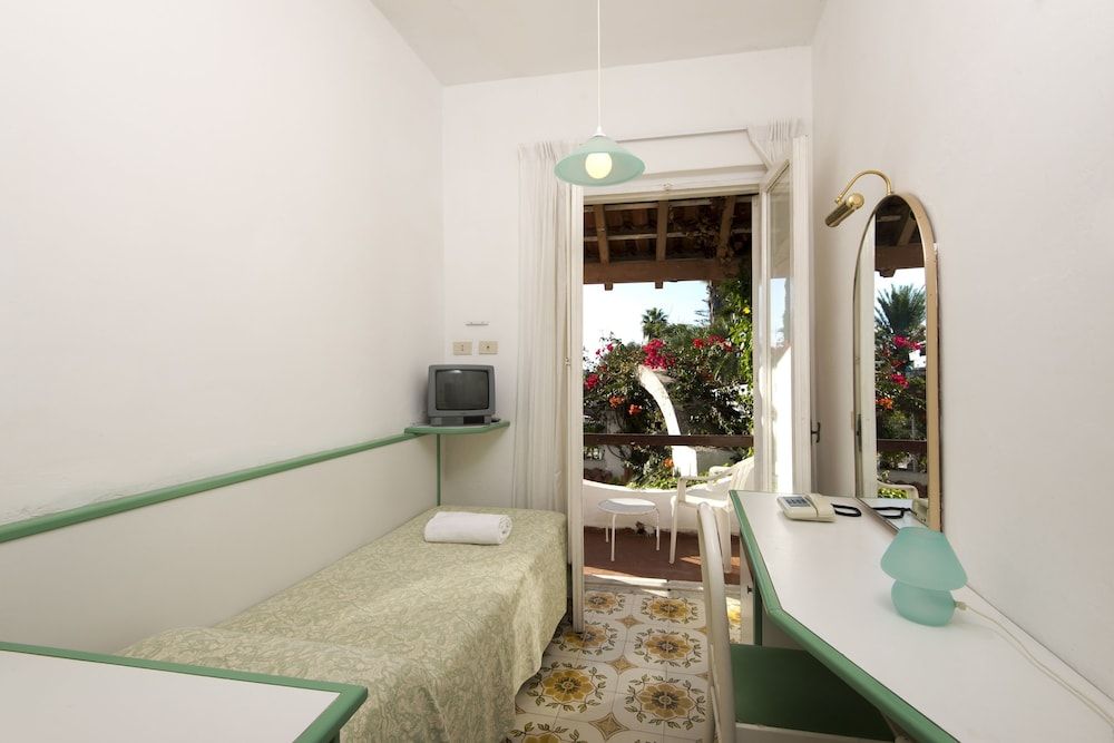 Economy Single Room (Spa Access)