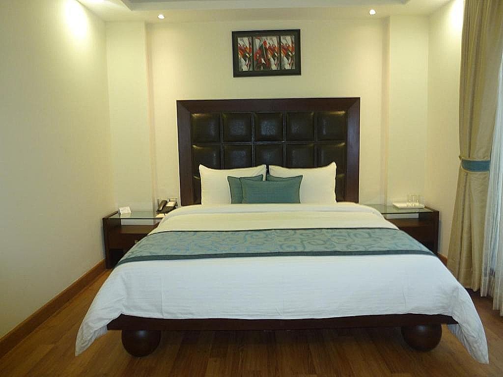 The Grand Orion - Kailash Colony Deluxe Double or Twin Room with City View 3