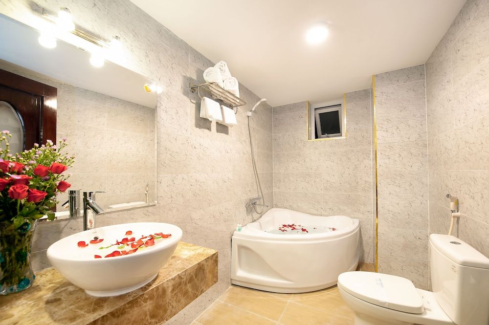 undefined Eden Garden Hotel 10