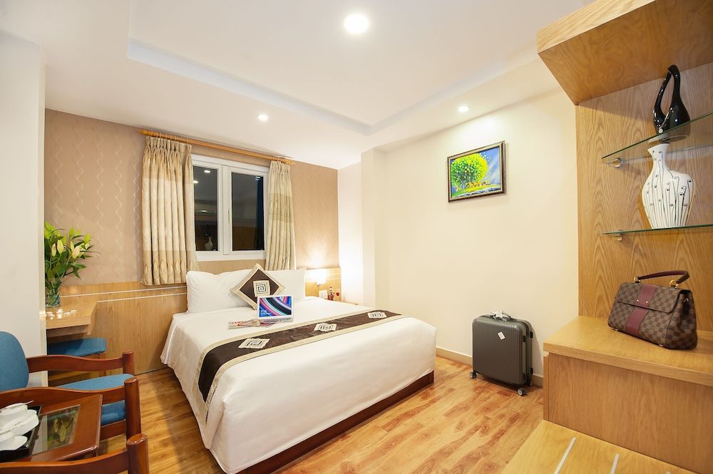 undefined Eden Garden Hotel 4