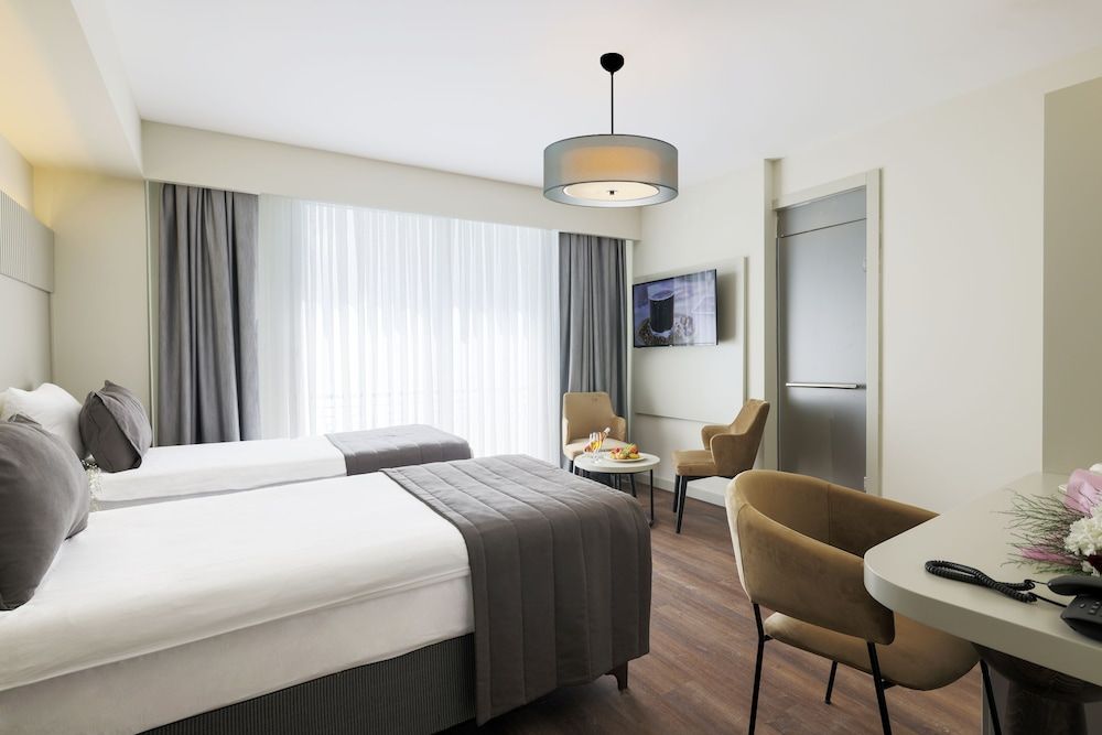 Orka Taksim Suites & Hotel Standard Twin Room 3