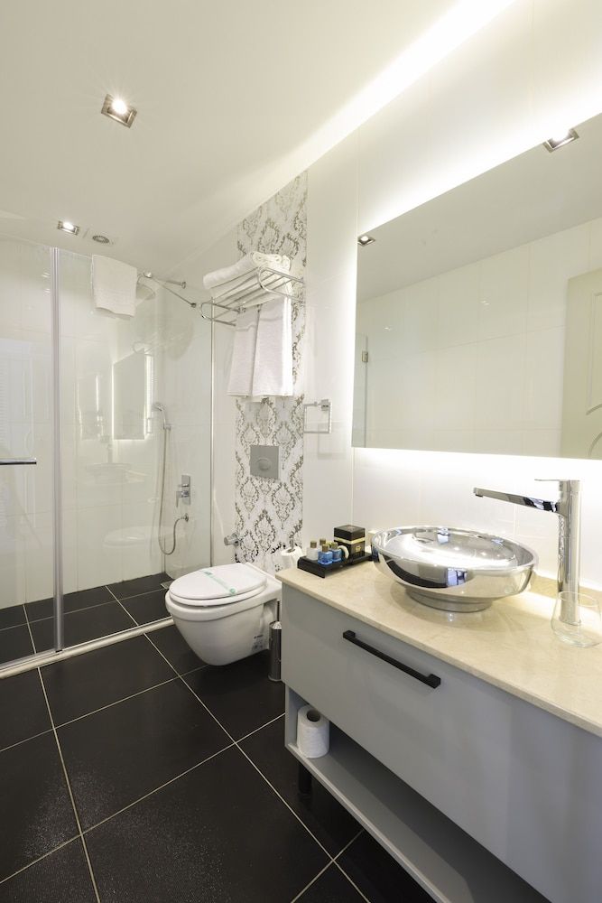 Orka Taksim Suites & Hotel Standard Twin Room 5
