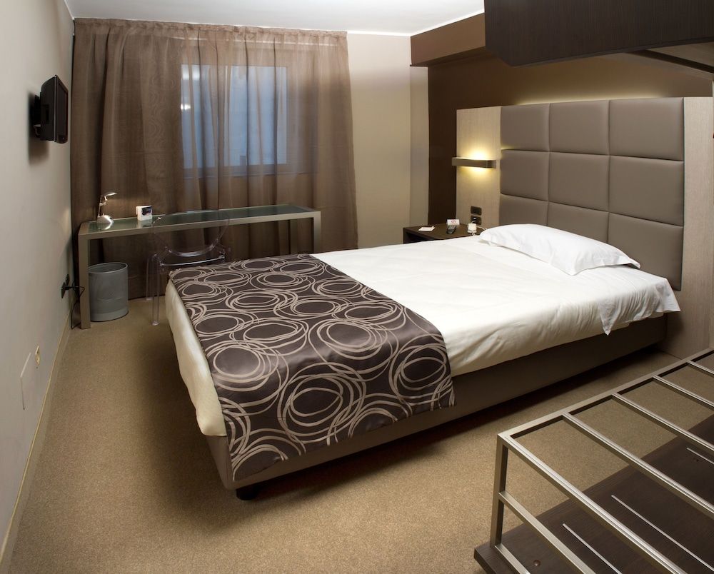 undefined Soperga Hotel 2