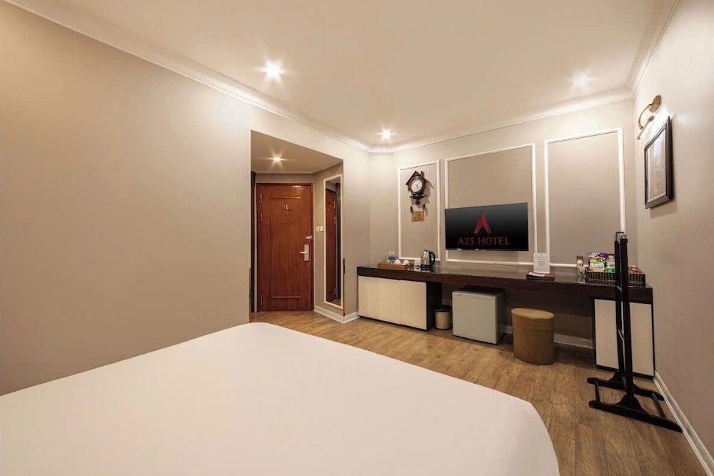 A25 Hotel - 23 Quan Thanh Superior Double Room 5
