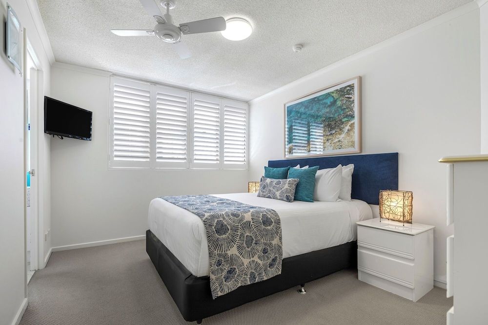 Pacific Beach Resort 2 Bedroom Beachfront Apartment