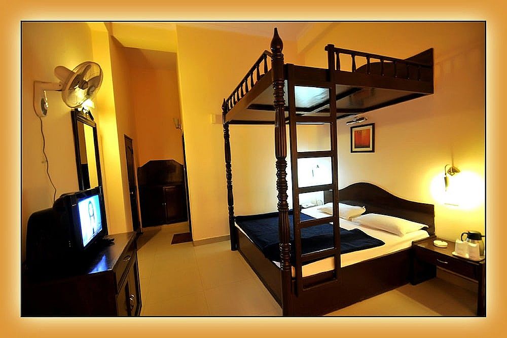 Hotel Aachman Regency Duplex 16