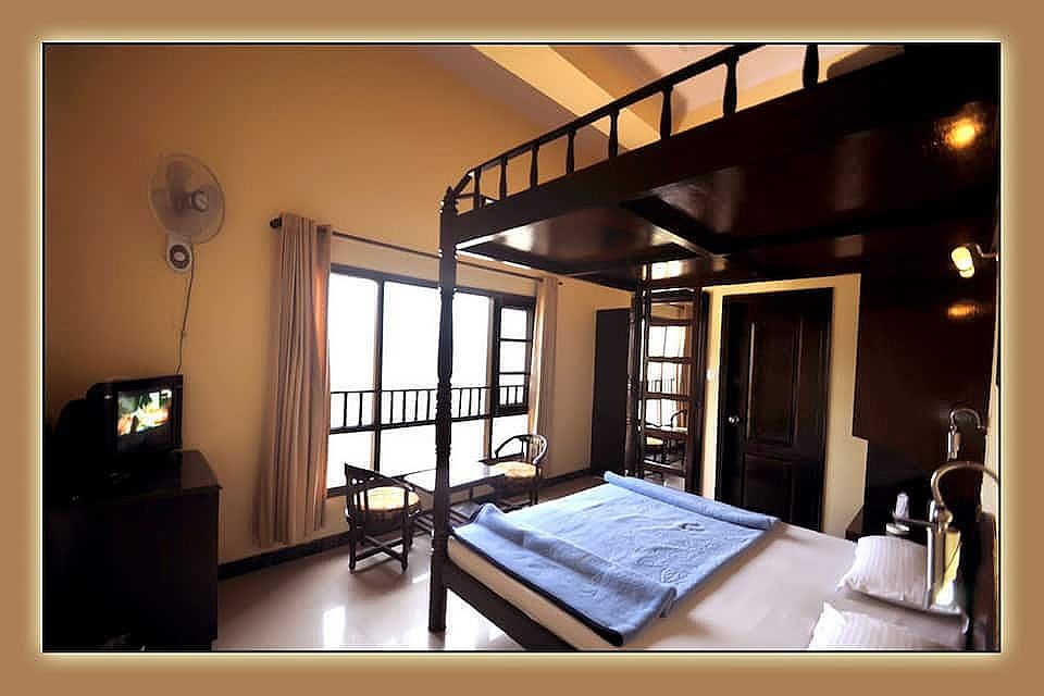 Hotel Aachman Regency Duplex 10