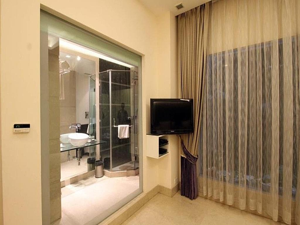 Hotel Eternity Deluxe Room