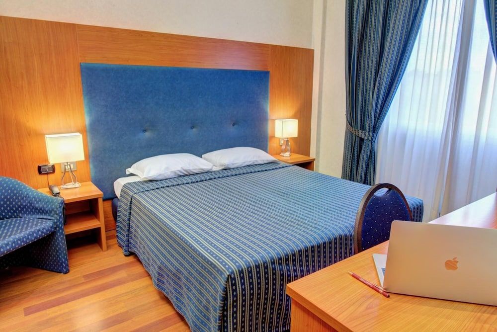 undefined Hotel Mec