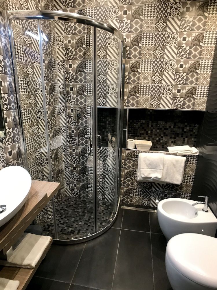 Hotel Mec Twin Room 5