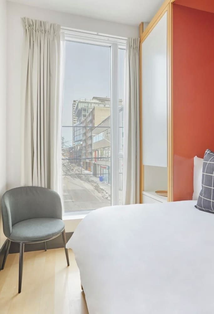 undefined The Beverley Hotel 9