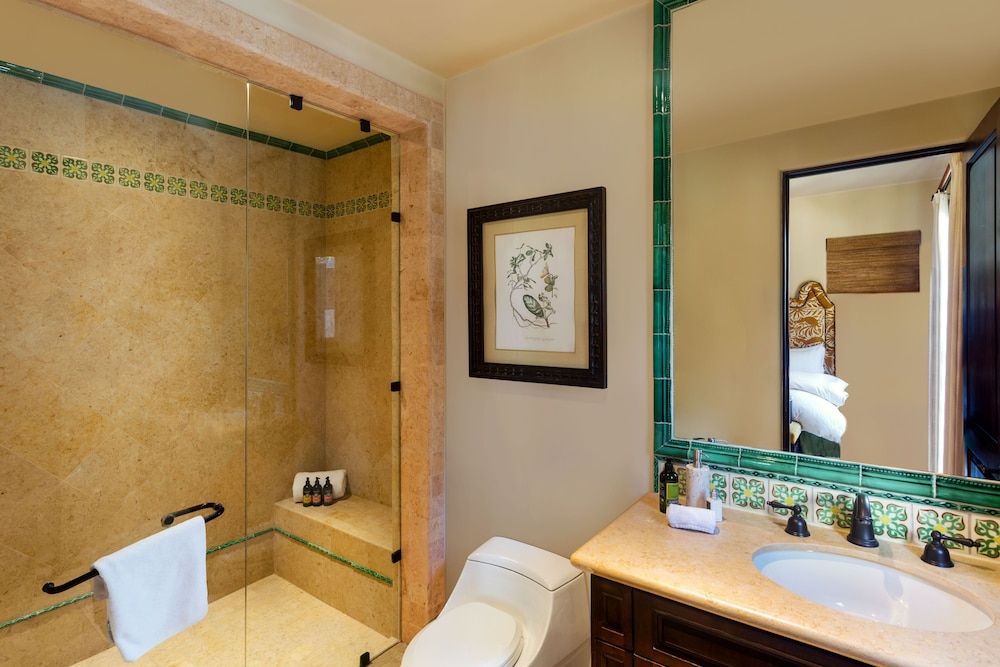 Hacienda Beach Club & Residences Villa, 4 Bedrooms, Beachfront 10