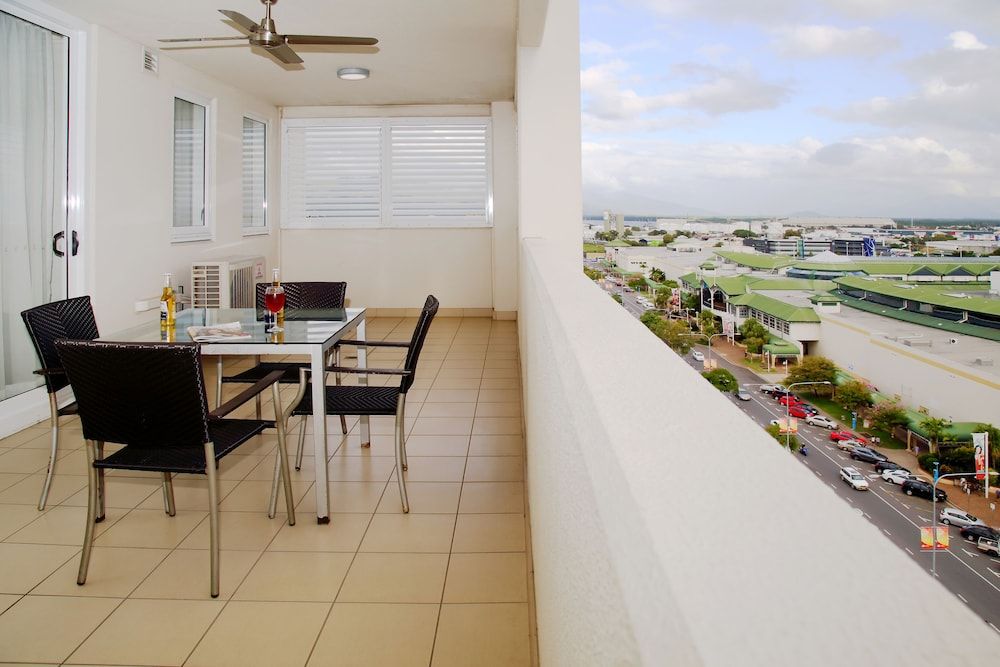 undefined Cairns Central Plaza Apartment Hotel 8