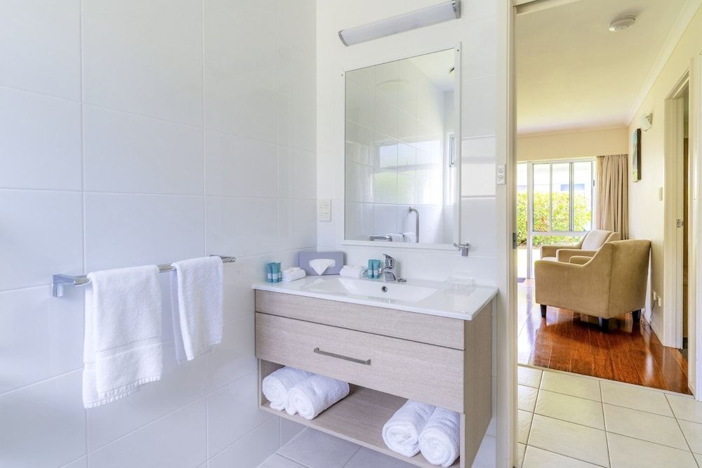 Aloha Apartments Deluxe Apartment, 1 Bedroom 5