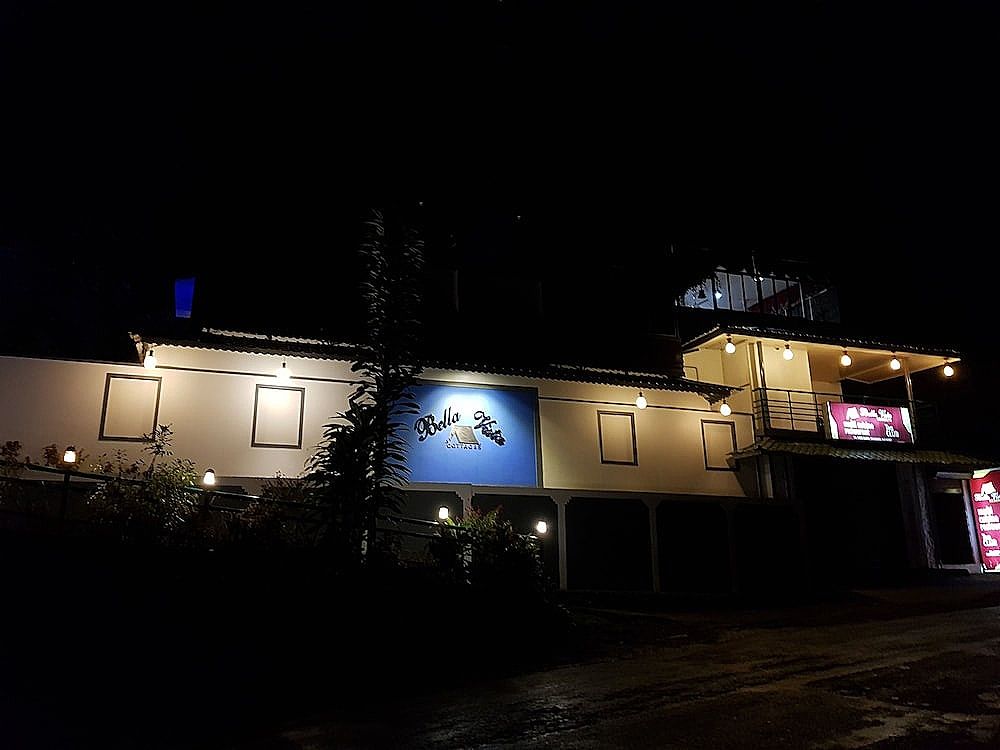 undefined Bella Vista Resort 9