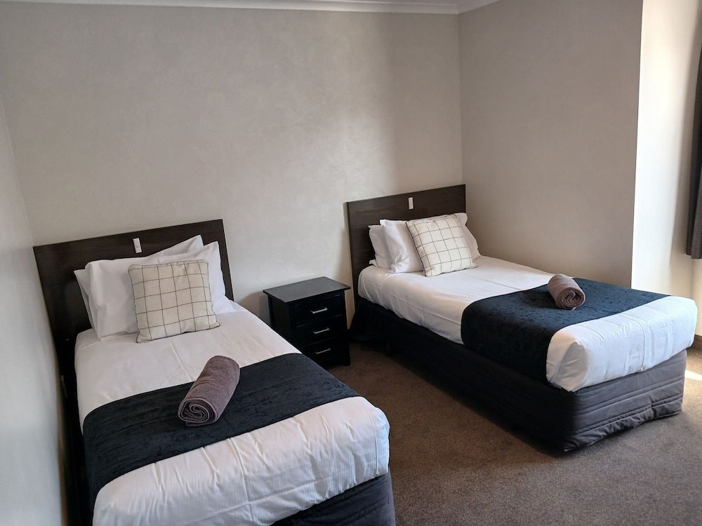 Palm City Motor Inn Family Apartment, 1 Bedroom 7