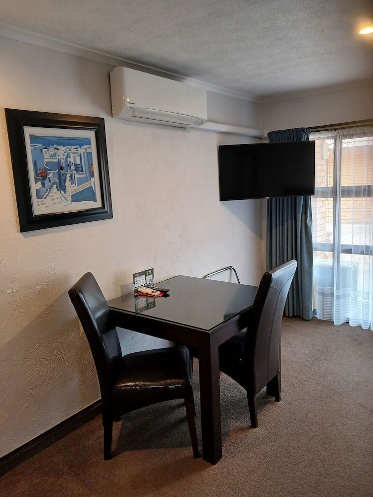 Palm City Motor Inn Apartment, 1 Bedroom 6