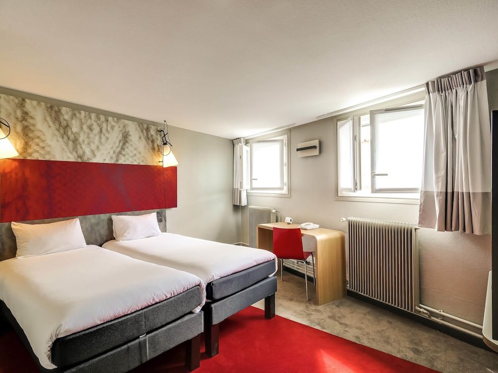 Ibis Paris Grands Boulevards Opera 9th Standard Twin Room, 2 Twin Beds