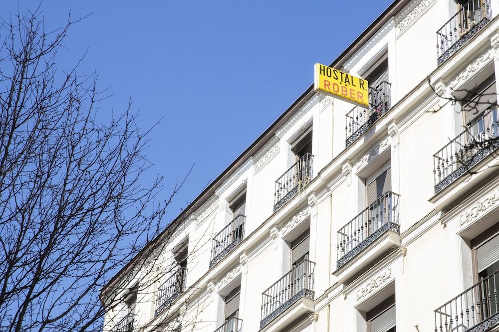 undefined Hostal Rober 2