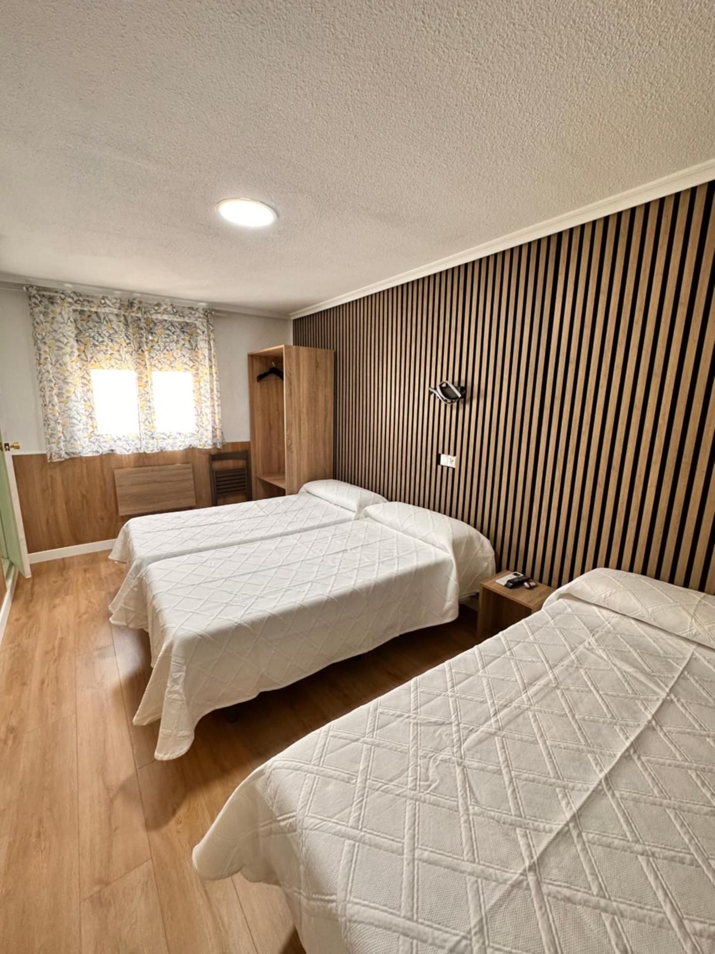 undefined Hostal Rober 5