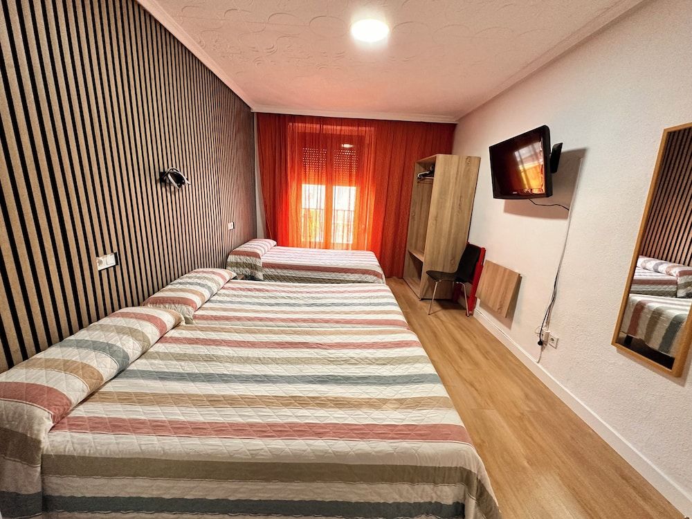 undefined Hostal Rober 2