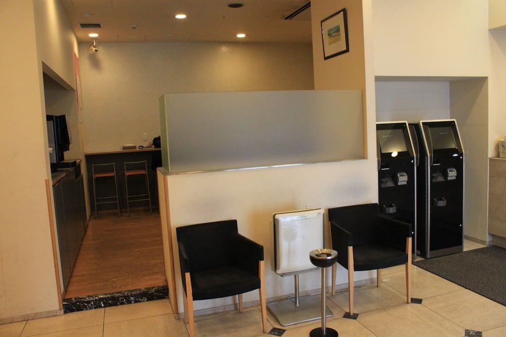 undefined Swanky Hotel Otomo