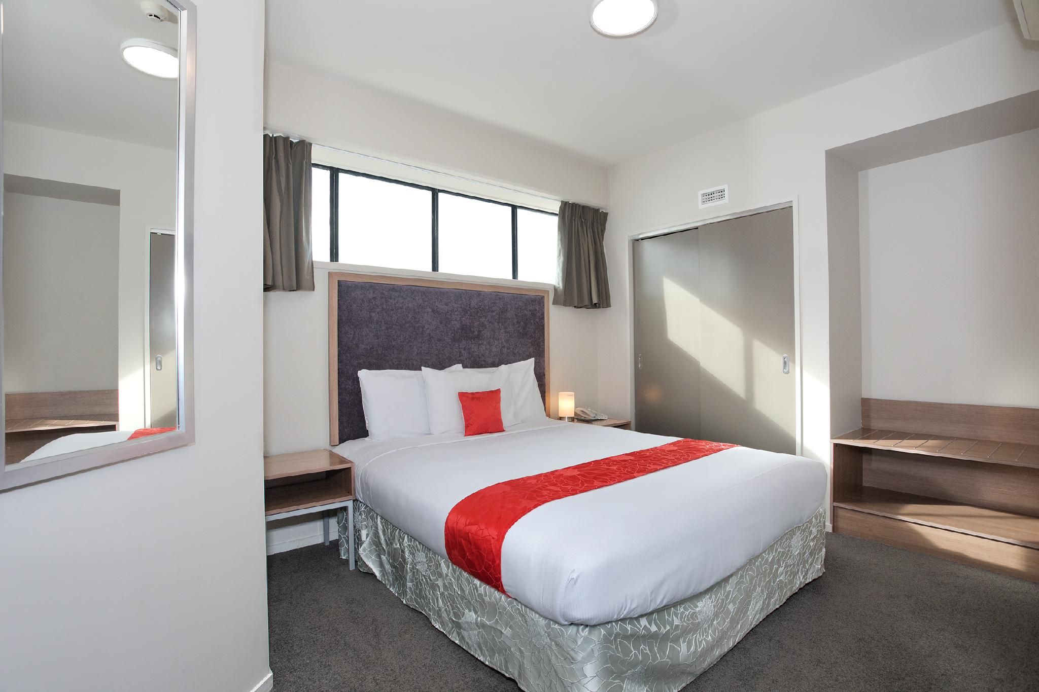 One Bedroom Apartment - Pet Friendly