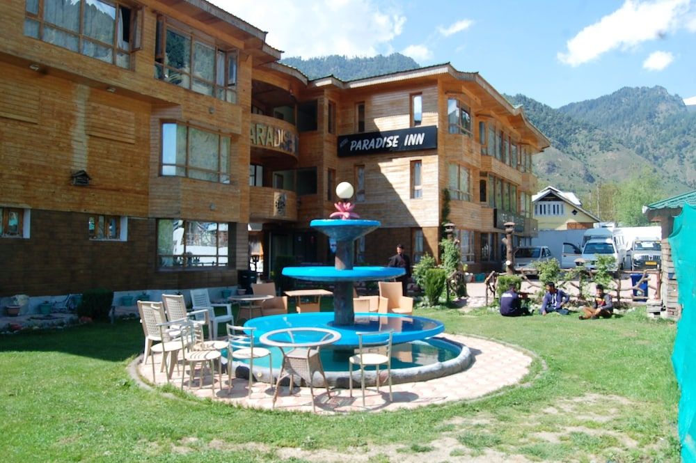 undefined Paradise Inn 8