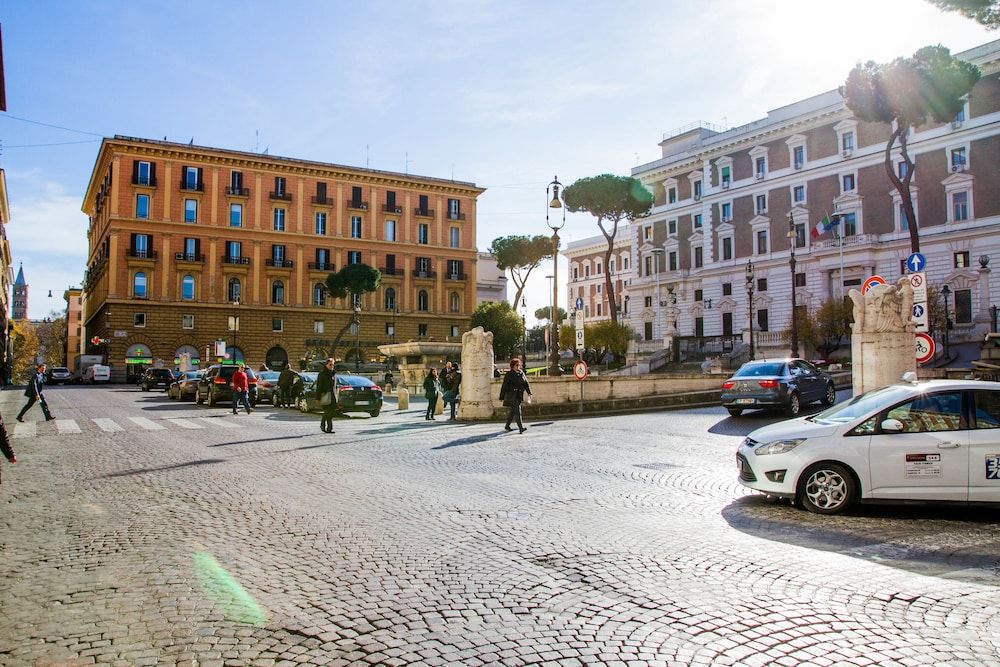 undefined Hotel Mosaic Central Rome 6