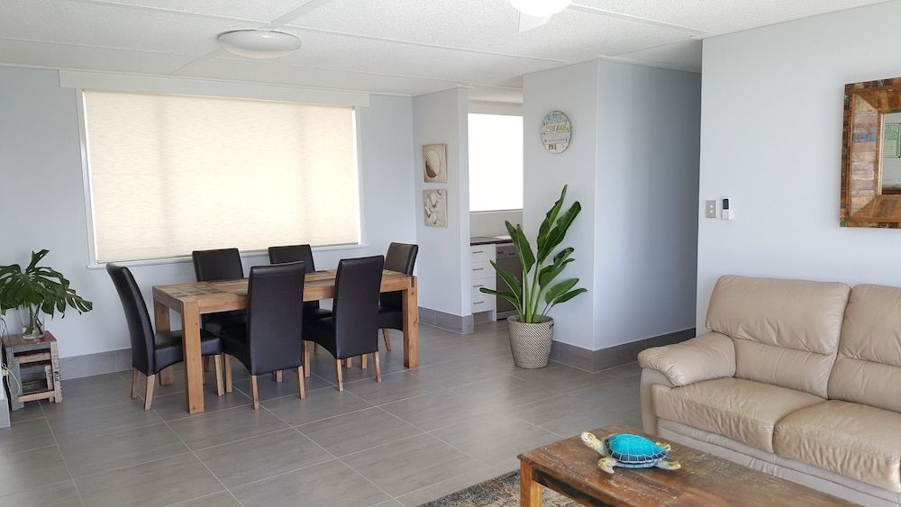 Ocean View 2 Bedroom Apartment