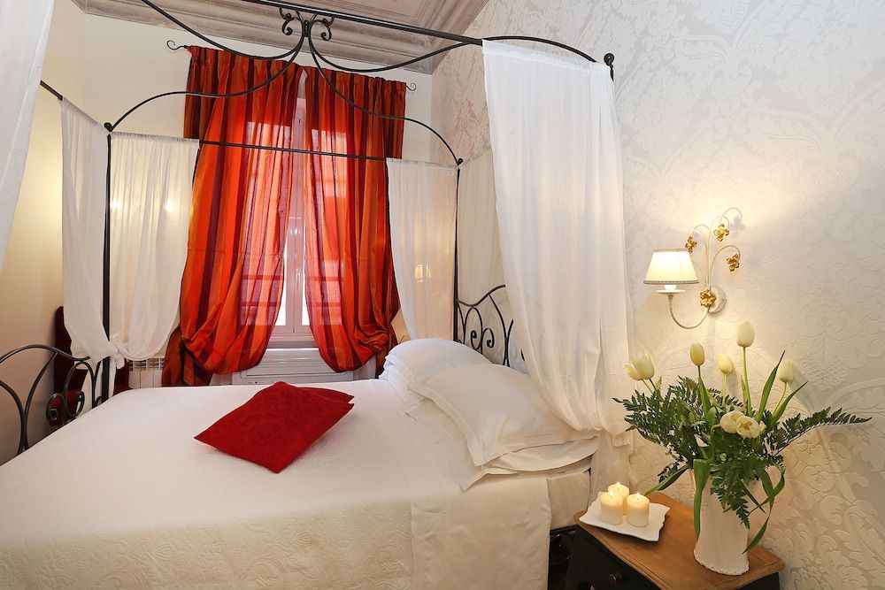 Daplace - HQH Colosseo Standard Double Room, City View 10