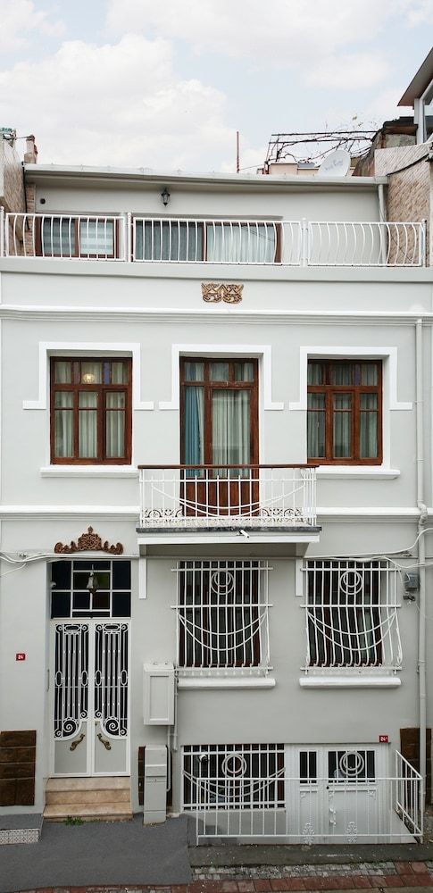 undefined Katelya Hotel 9