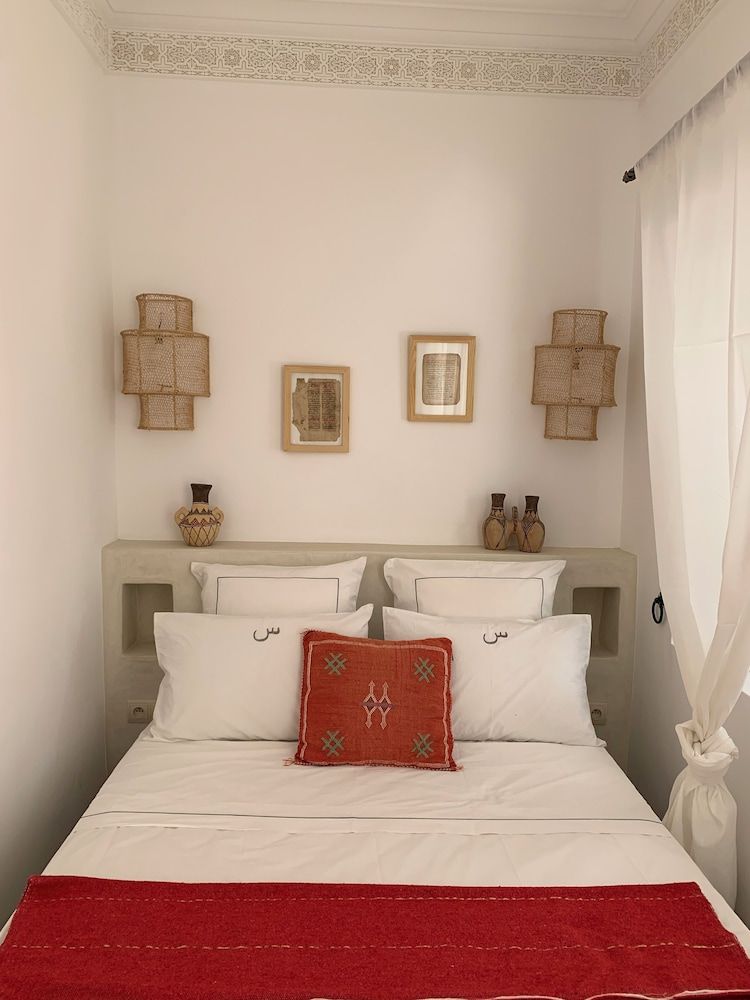 Riad Sin Standard Double Room, Private Bathroom (MENARA) 3