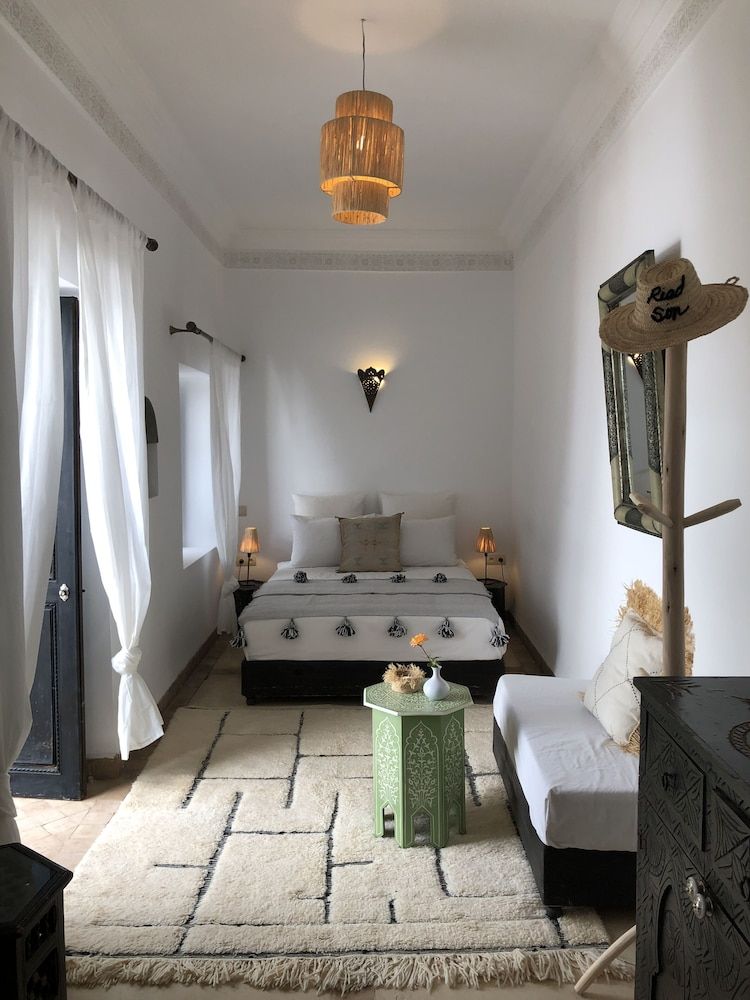 Riad Sin Superior Double Room, Private Bathroom (BAHIA) 4