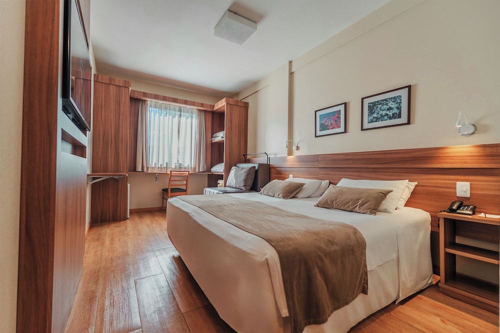 Hotel Laghetto Viale Deluxe Room 4