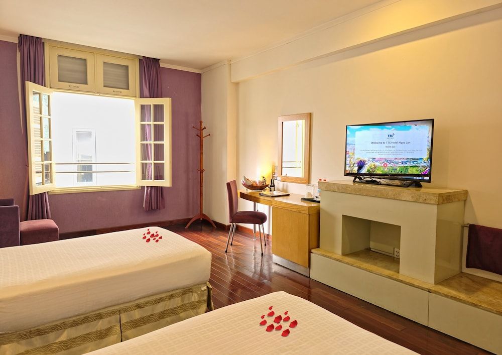 TTC Hotel - Ngoc Lan Deluxe Twin Room 2